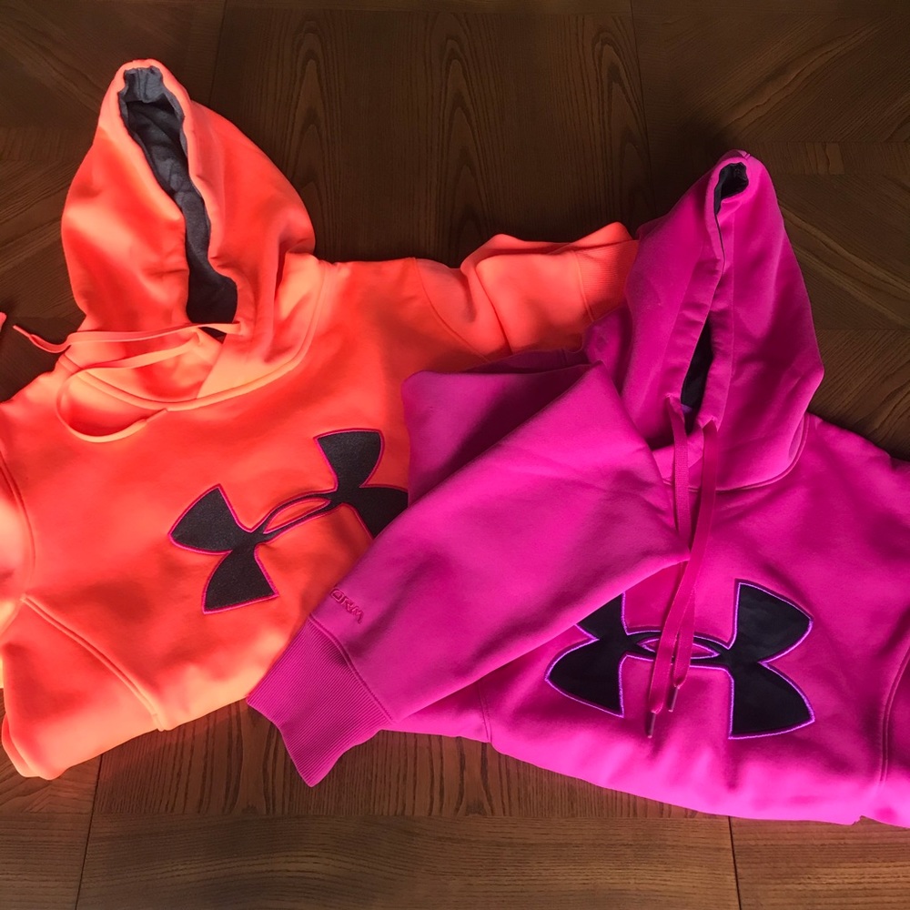 TWO Under Armour Cold Gera hoodies